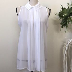 Bisou Bisou collared pleated blouse and the back..